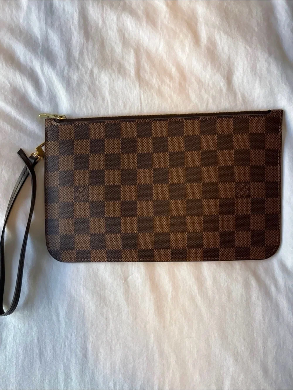 Louis Vuitton Damier Wristlet/ Clutch